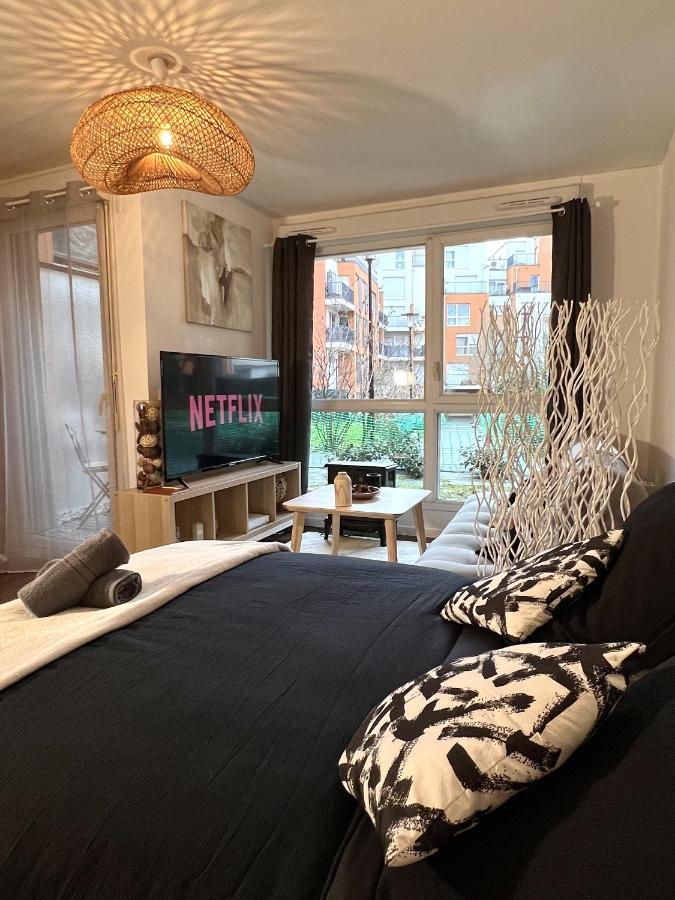 Ferienwohnung "Moonlight" Gare A 10Min De Paris, Wifi, Terrasse , Parking Argenteuil Exterior foto